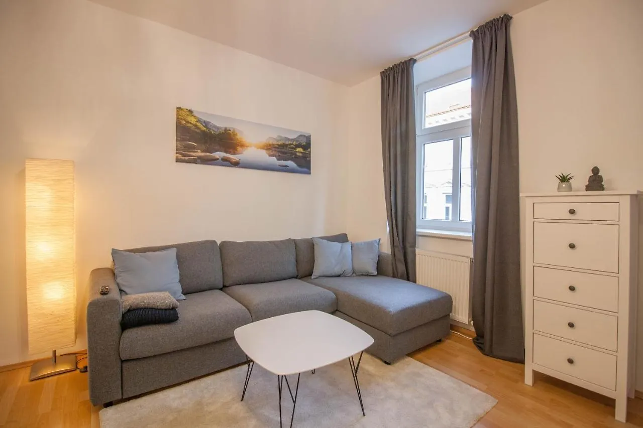 Cozy 2 Room Apartment - Enjoy Viennas Spring Vibes 0*, Wien Österreich